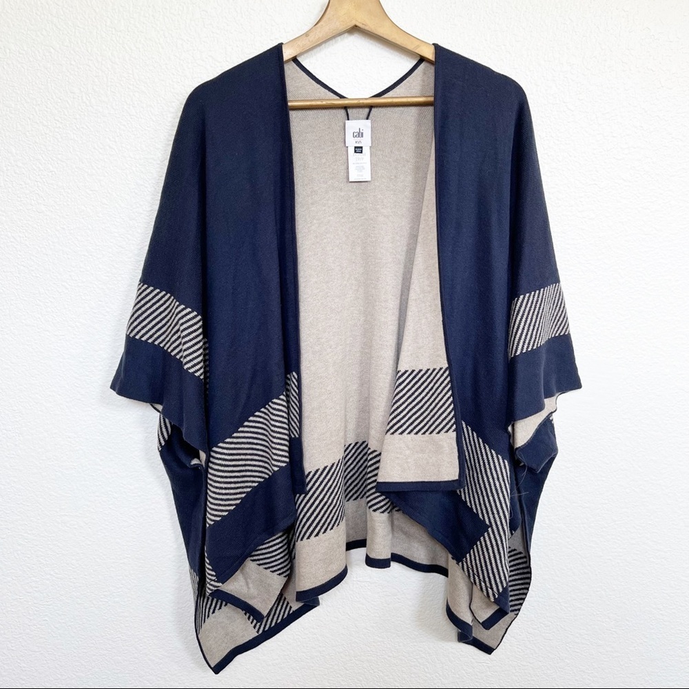 Cabi- Reversible Wrap Sweater Poncho/Shawl Style 3163